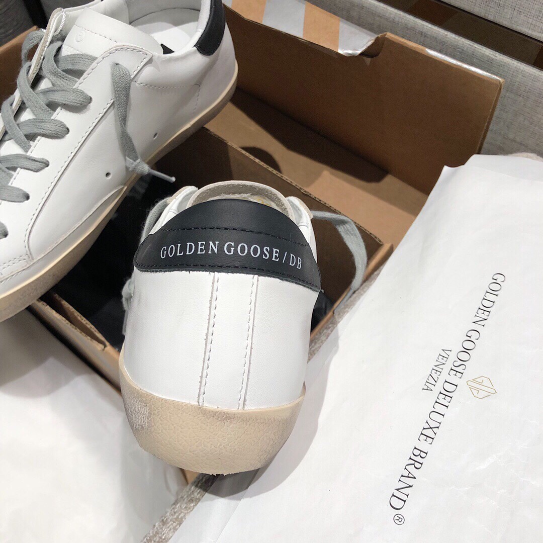 Golden Goose Male Basic Shoes M-l-s