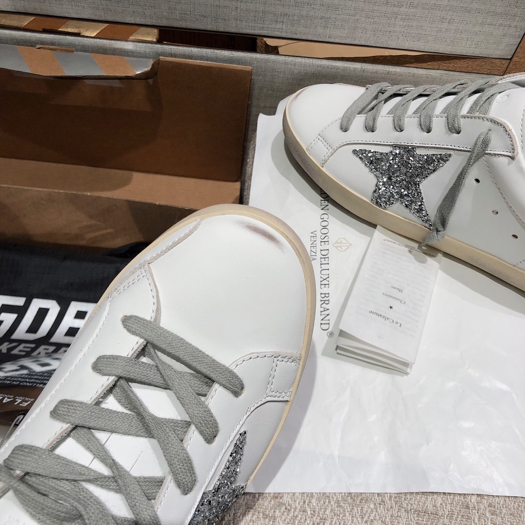 Golden Goose Male Basic Shoes M-l-s