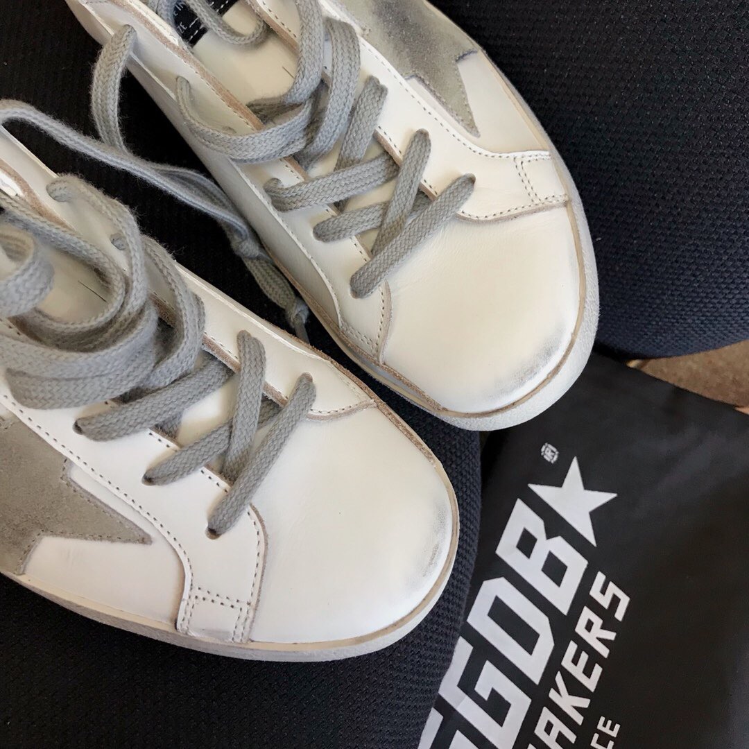 Golden Goose Male Basic Shoes M-l-s