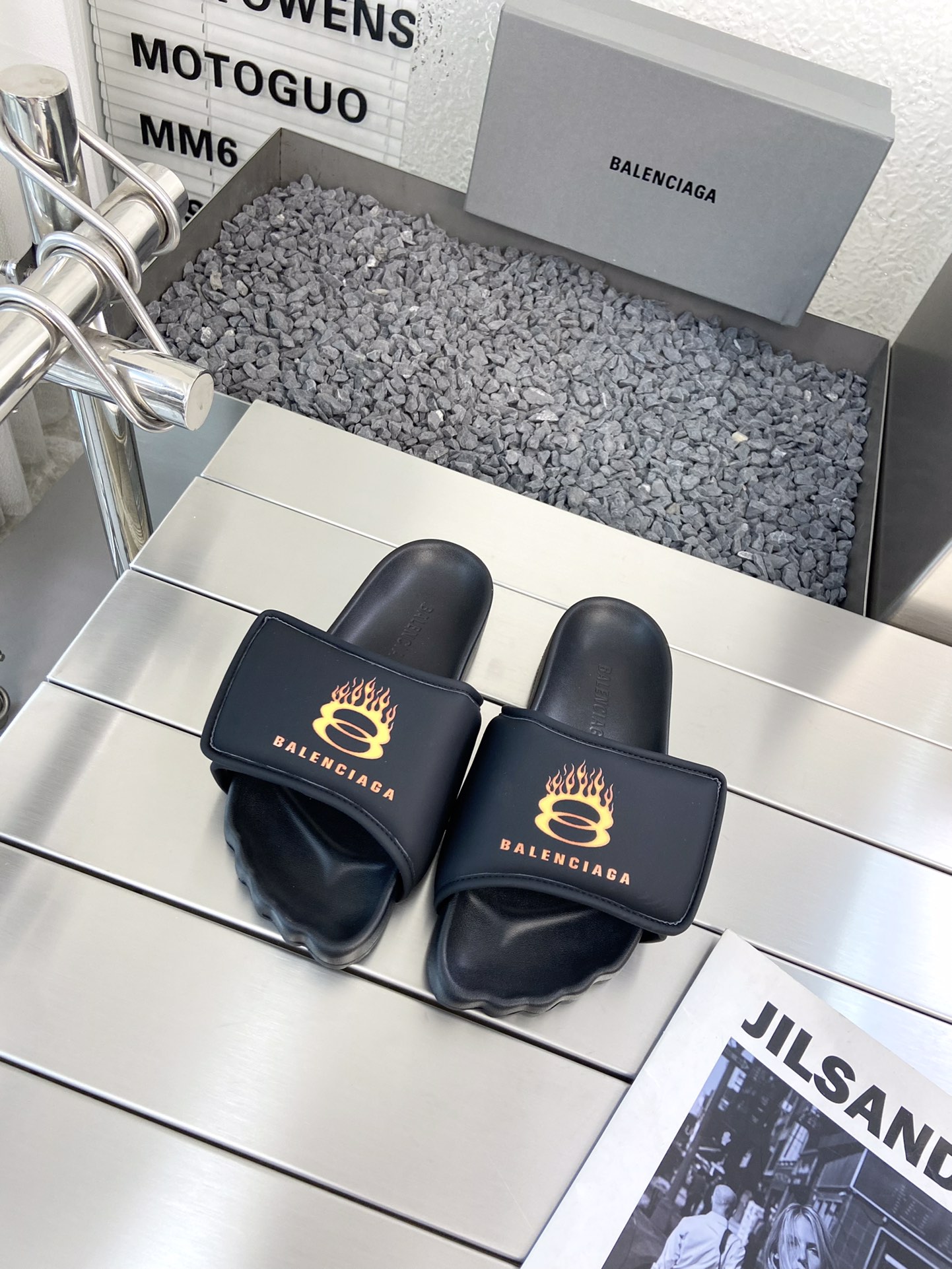 Male Slippers M-l-s