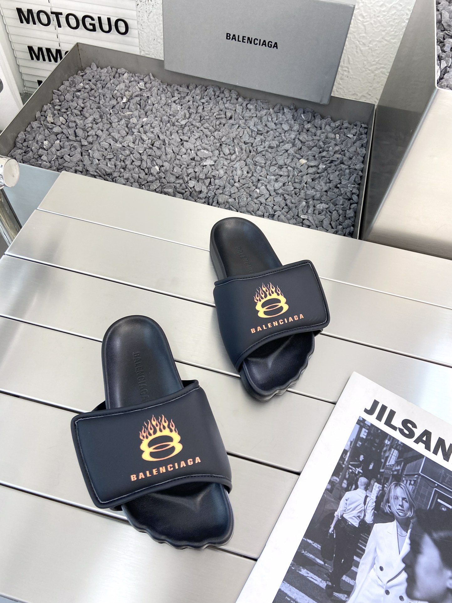 Male Slippers M-l-s