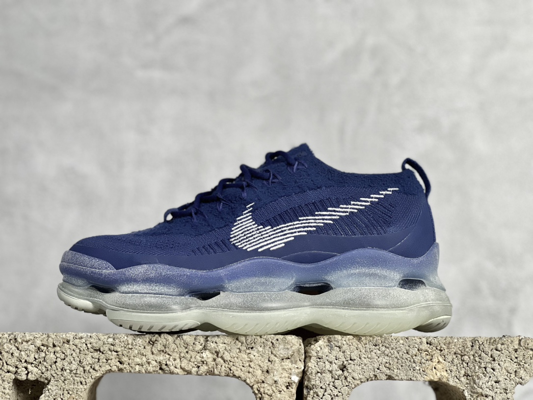 Nike Running Shoes M-l-s