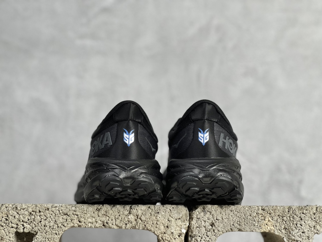 Basic Shoes Breathable L-s