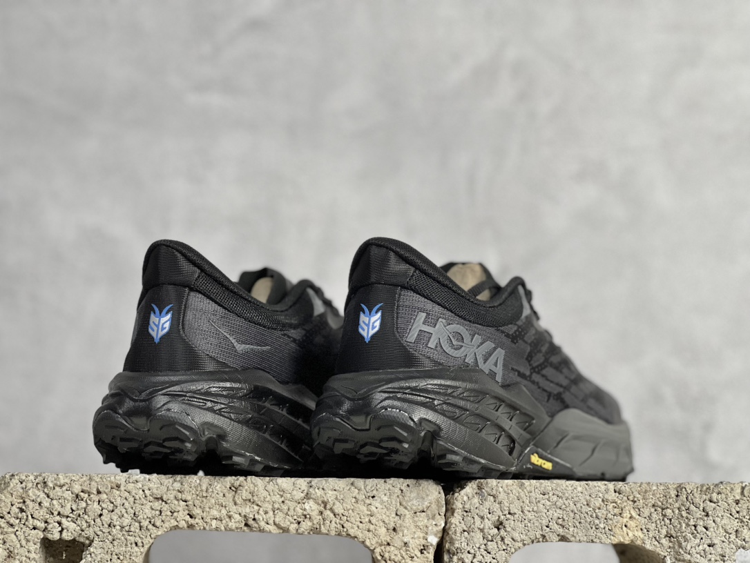 Basic Shoes Breathable L-s