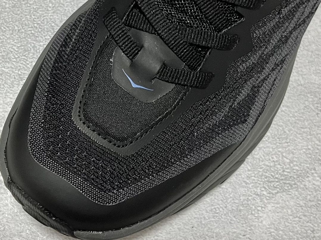 Basic Shoes Breathable L-s