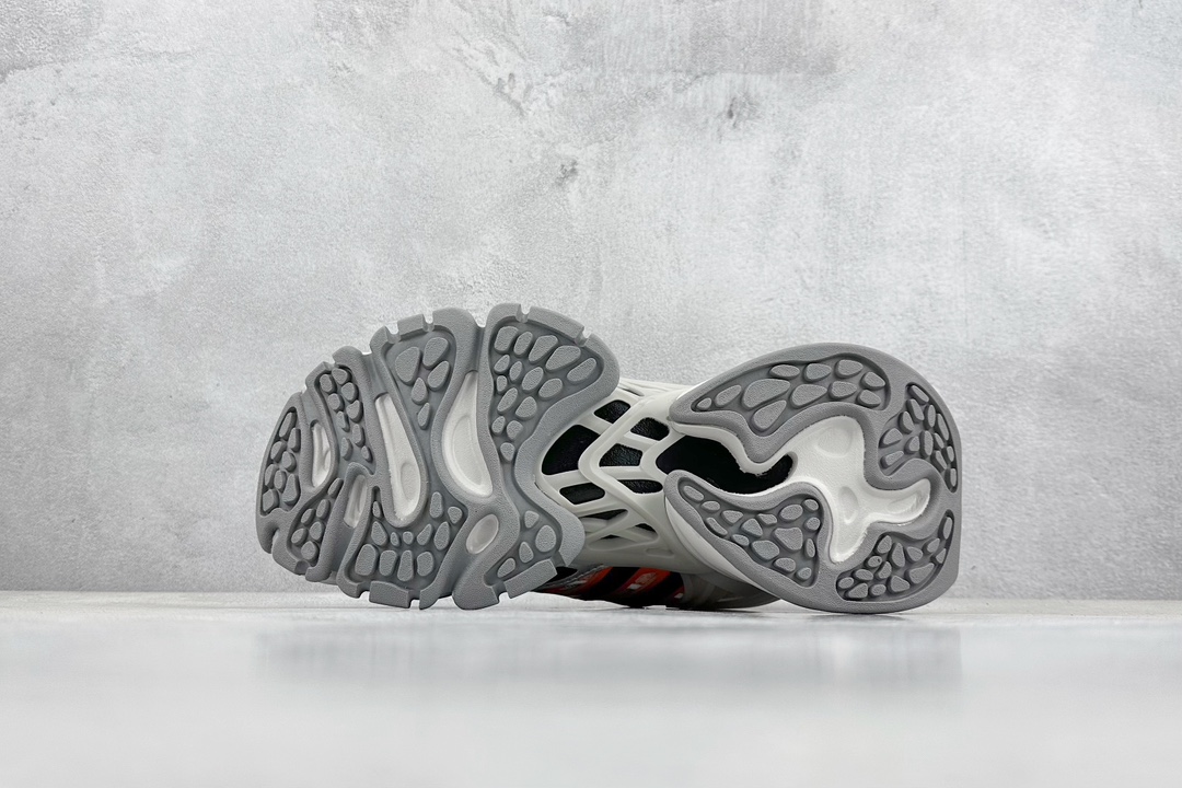 Adidas Basic Shoes L-xl
