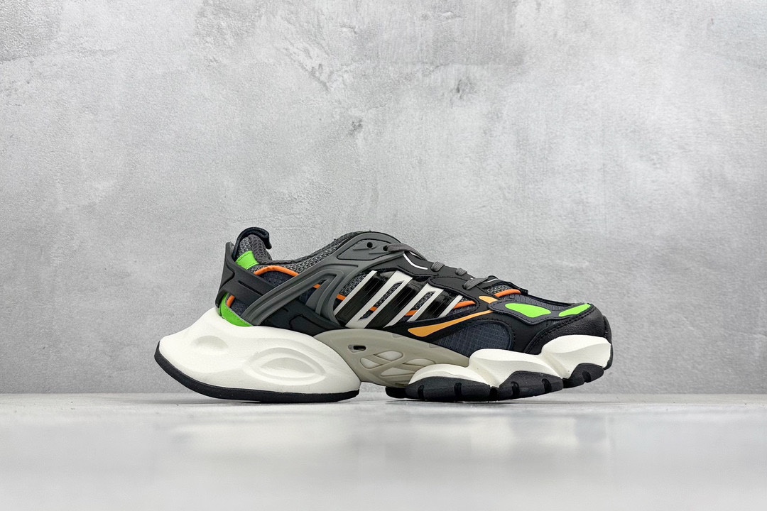 Adidas Basic Shoes L-xl