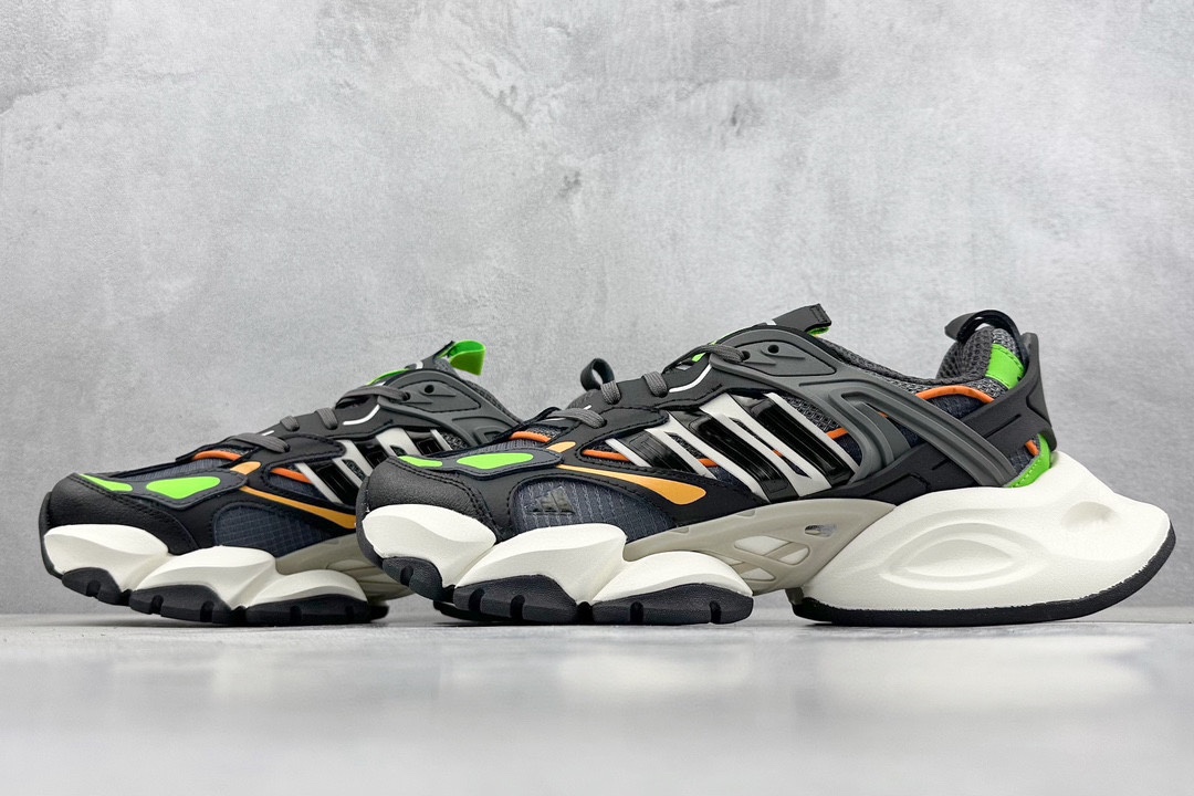Adidas Basic Shoes L-xl