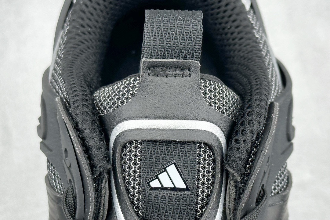 Adidas Basic Shoes L-xl