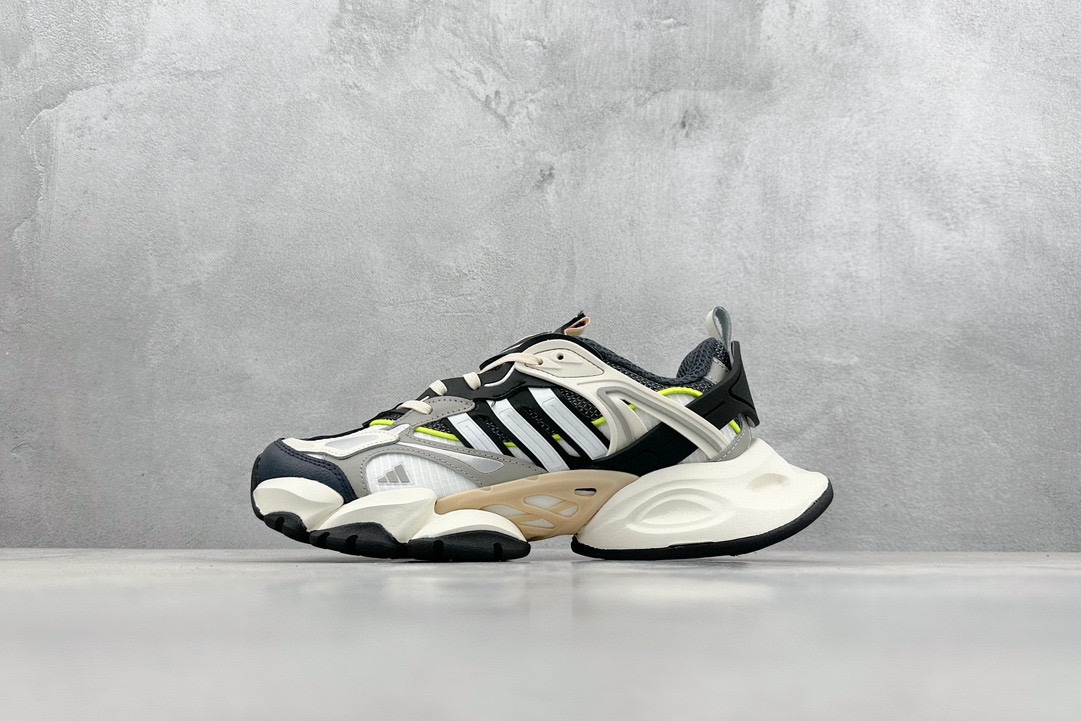 Adidas Basic Shoes L-xl