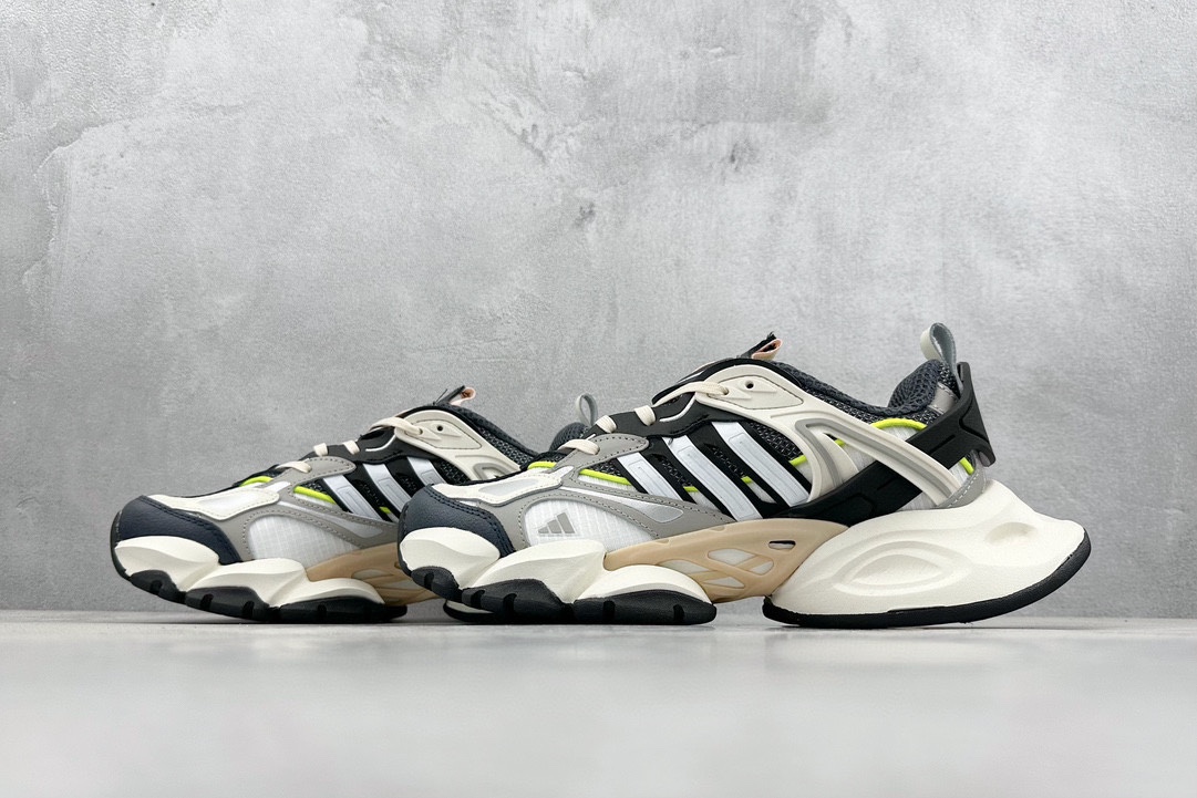 Adidas Basic Shoes L-xl