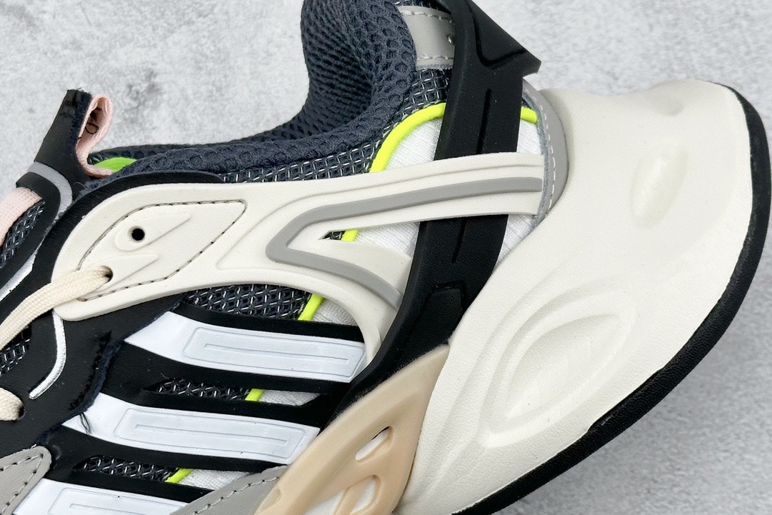 Adidas Basic Shoes L-xl