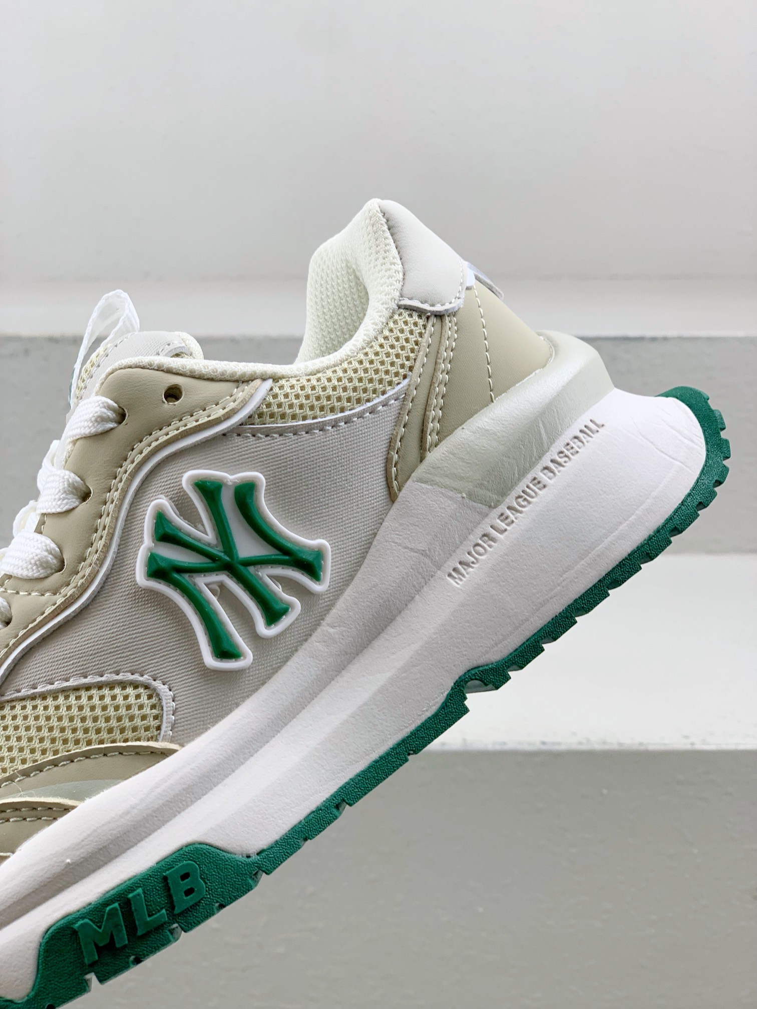 Nike Male Running Shoes Breathable M-l-s