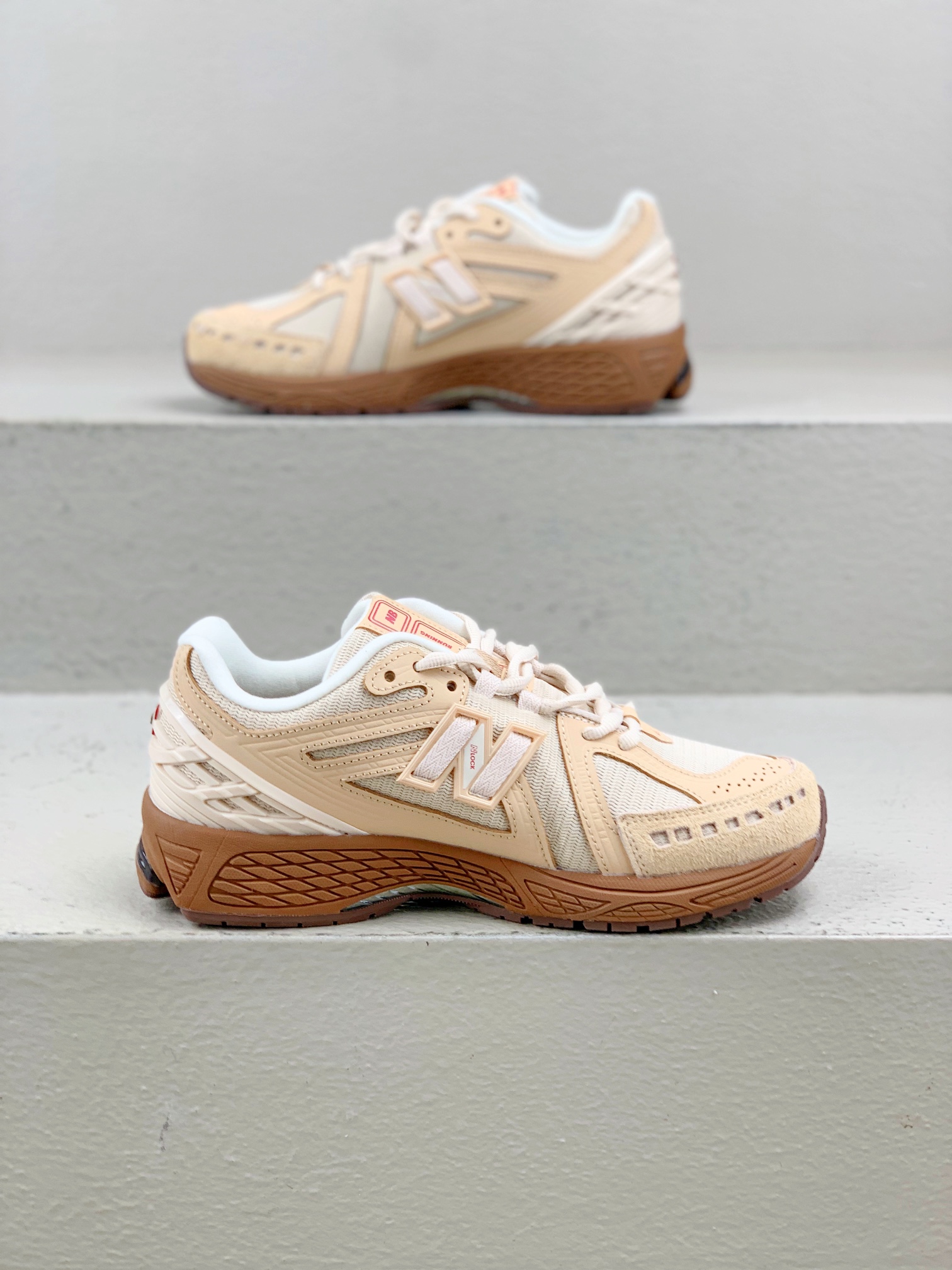 New Balance Male Running Shoes Red Breathable M-l-s