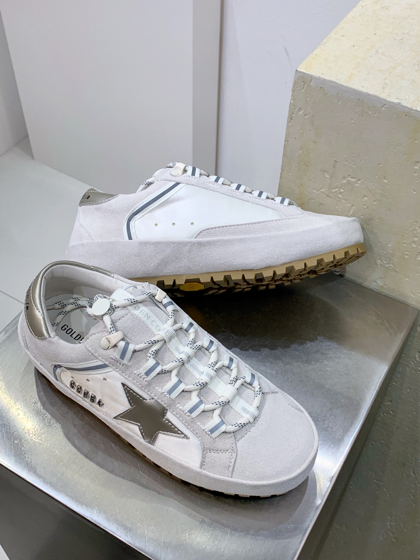 Golden Goose Male Sneakers L-s