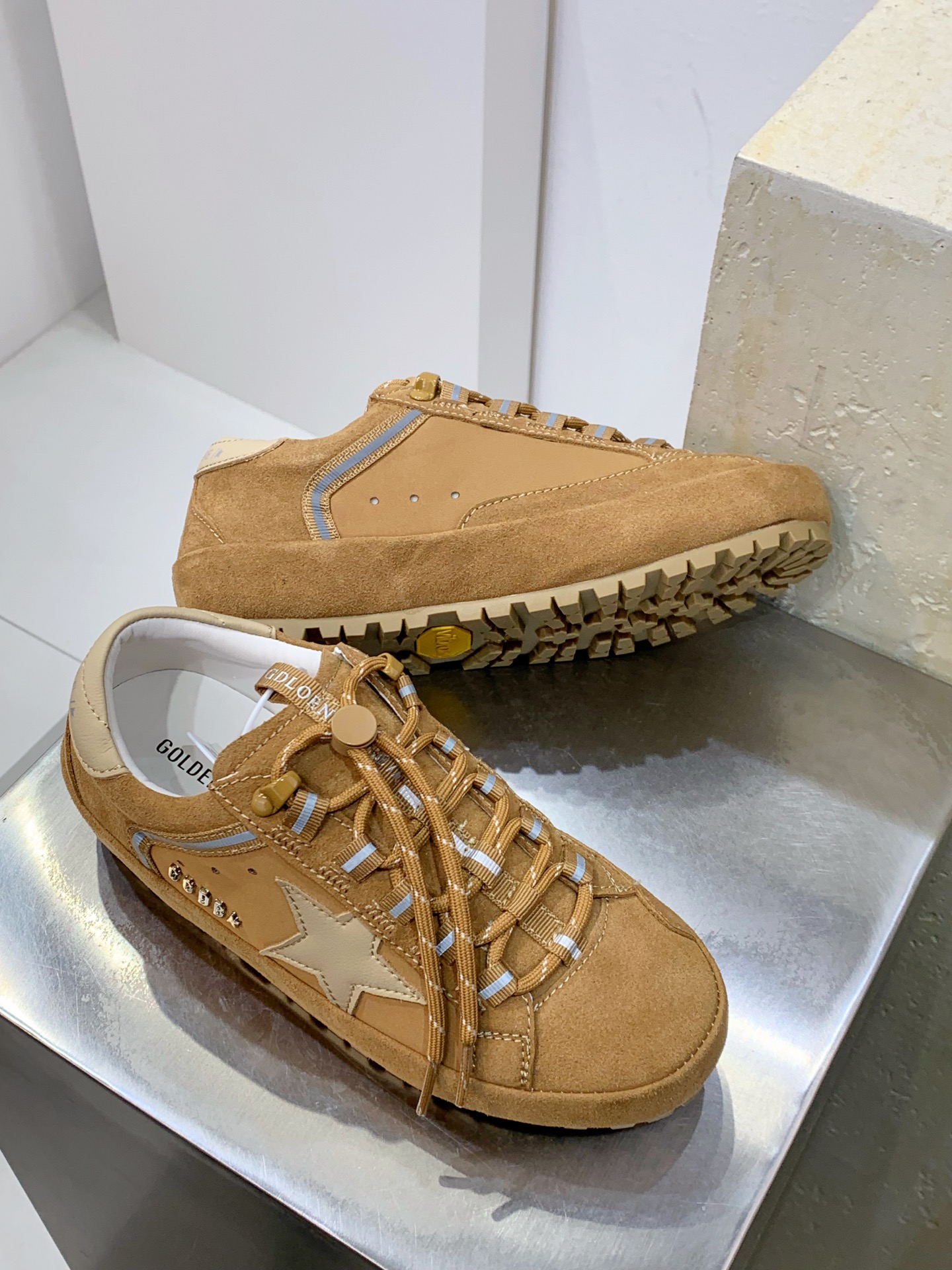 Golden Goose Male Sneakers L-s