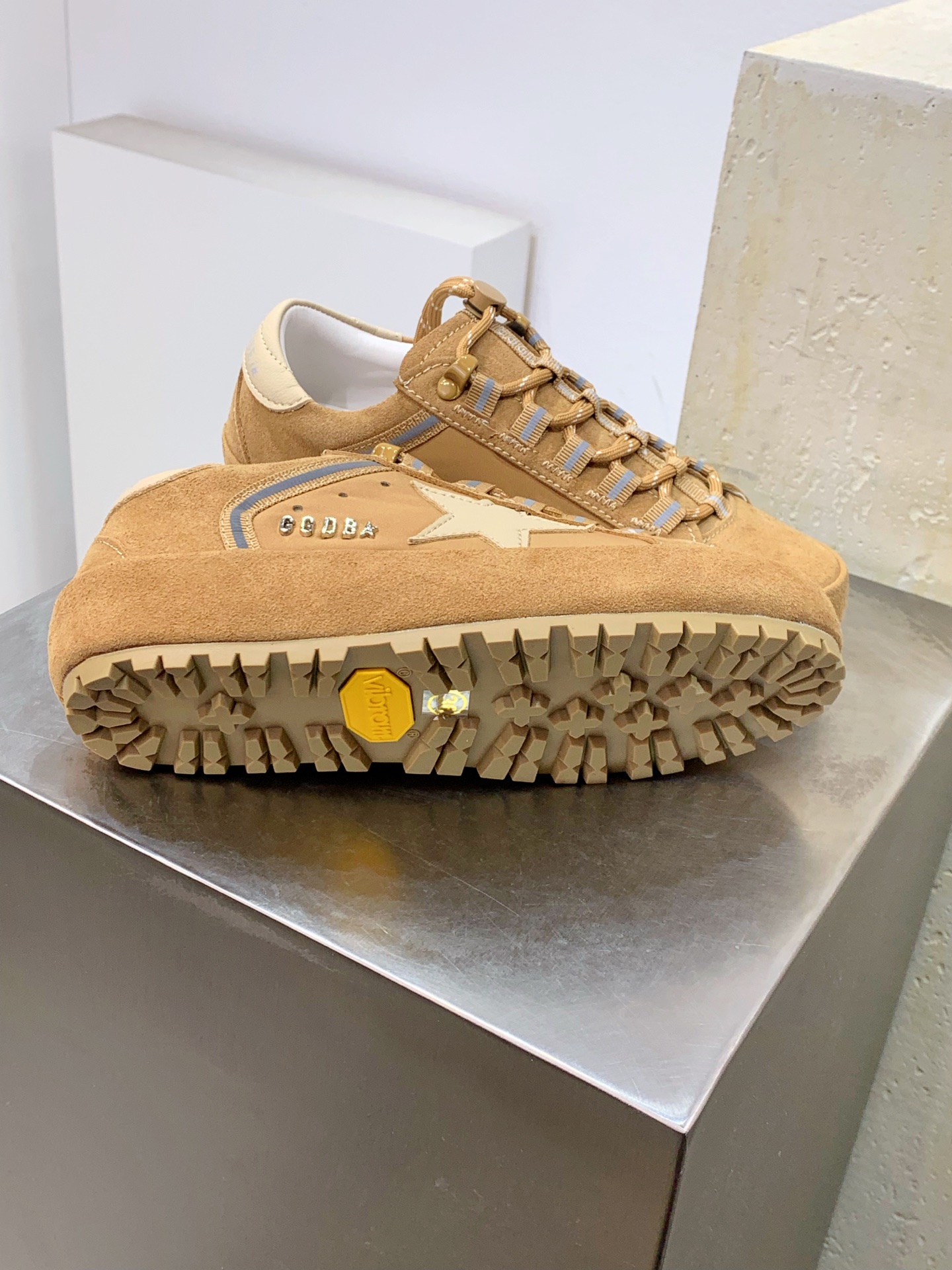 Golden Goose Male Sneakers L-s