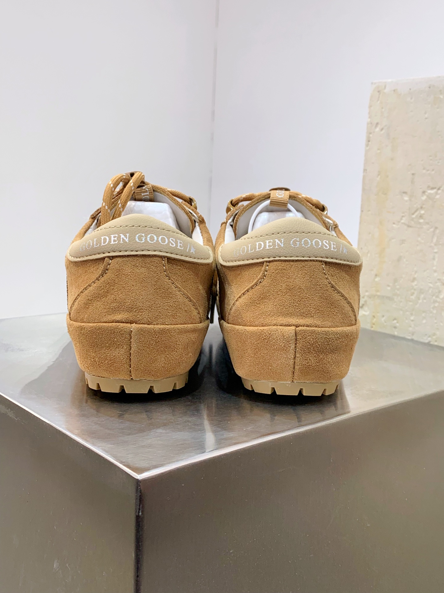 Golden Goose Male Sneakers L-s