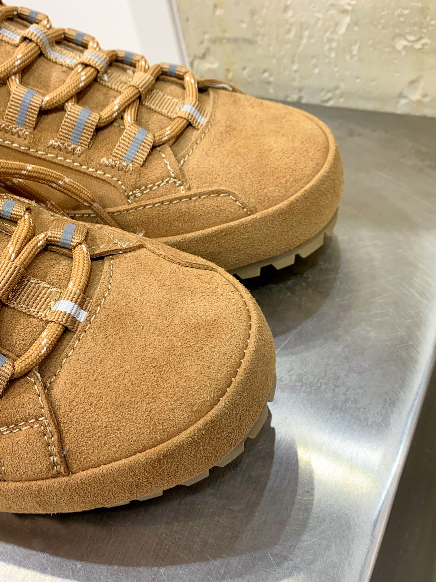 Golden Goose Male Sneakers L-s