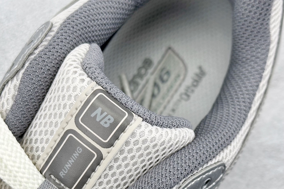 New Balance Running Shoes M-l