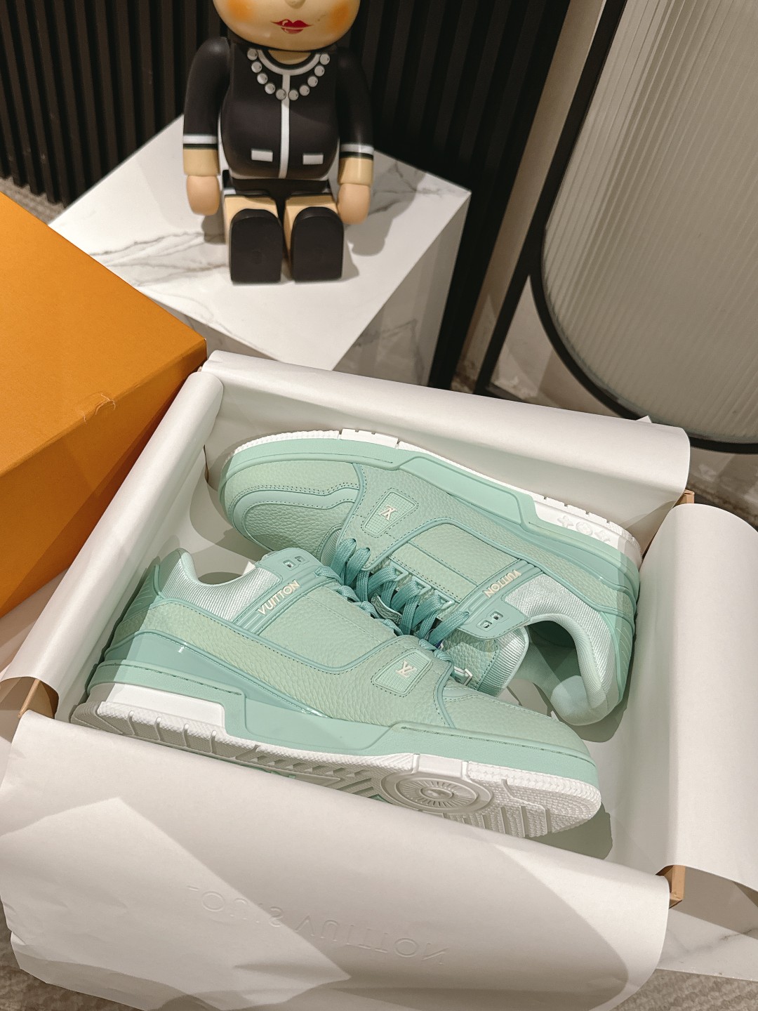 Louis Vuitton Male Board Shoes Mesh M-l