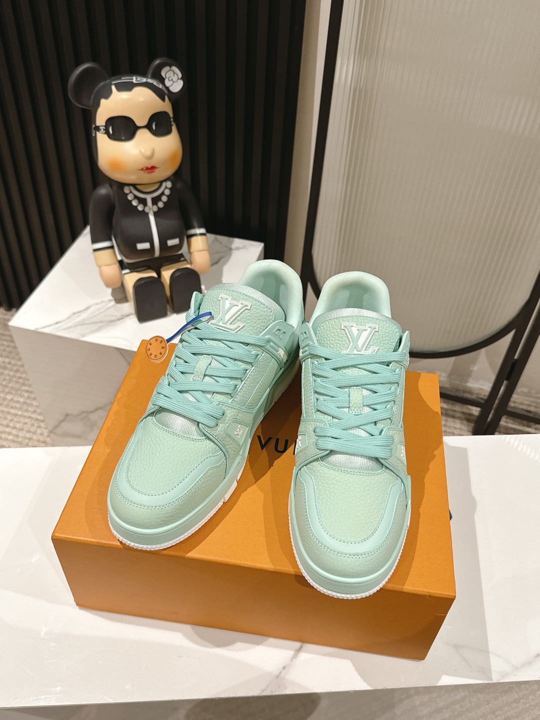 Louis Vuitton Male Board Shoes Mesh M-l