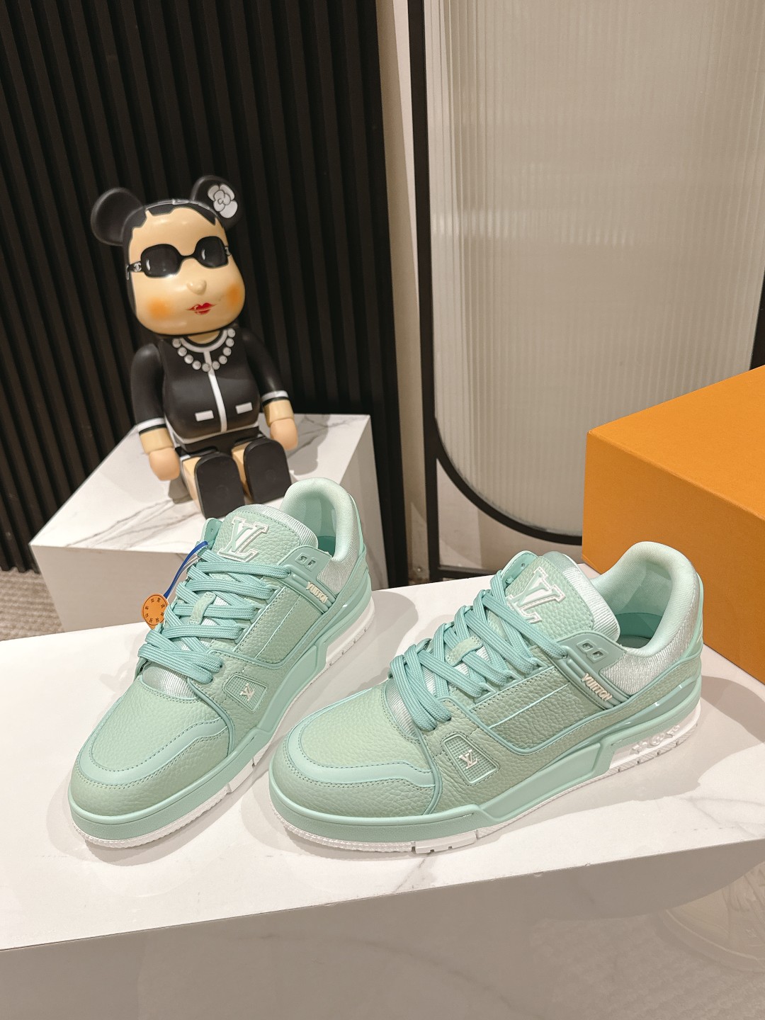 Louis Vuitton Male Board Shoes Mesh M-l