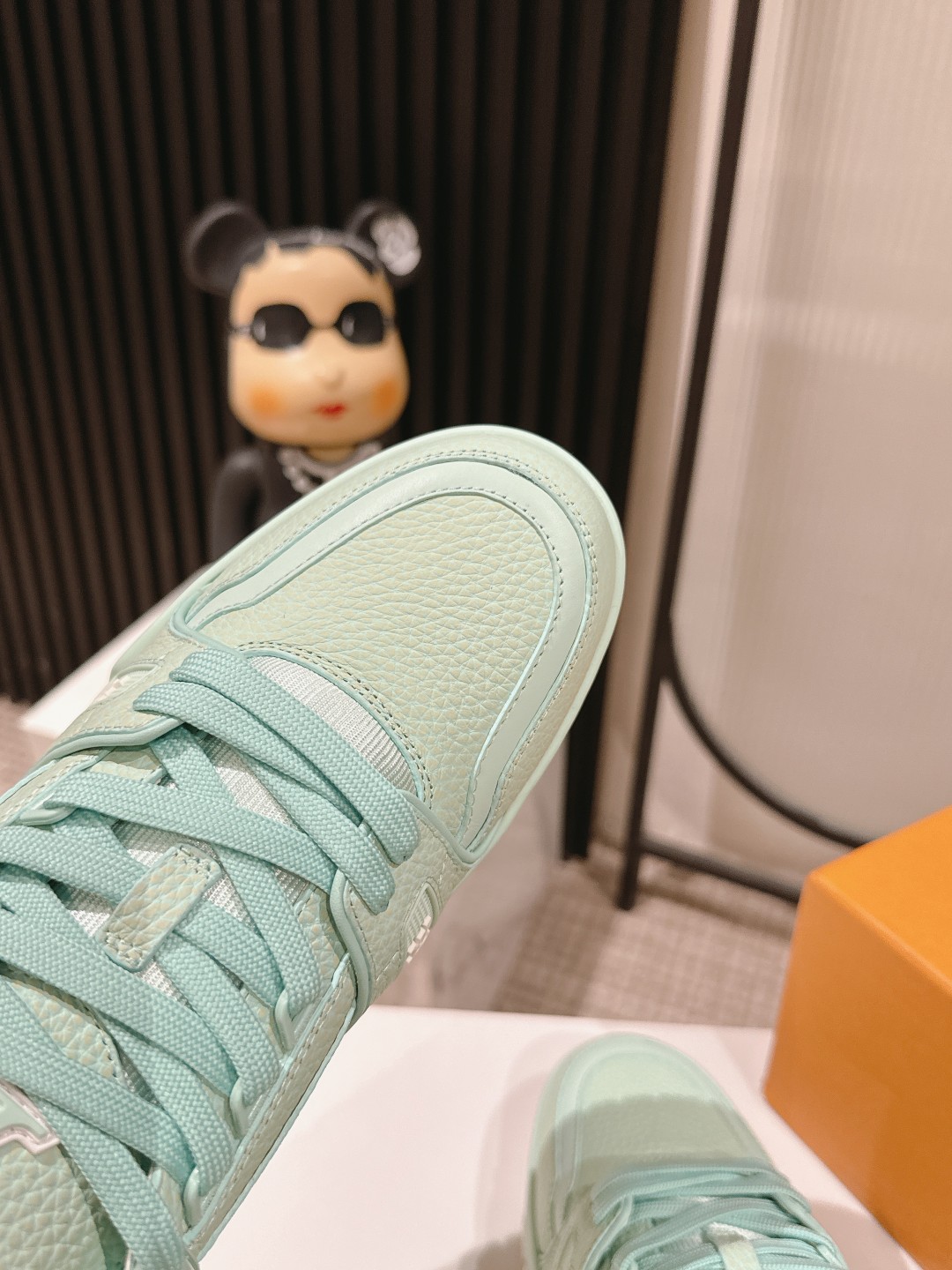 Louis Vuitton Male Board Shoes Mesh M-l