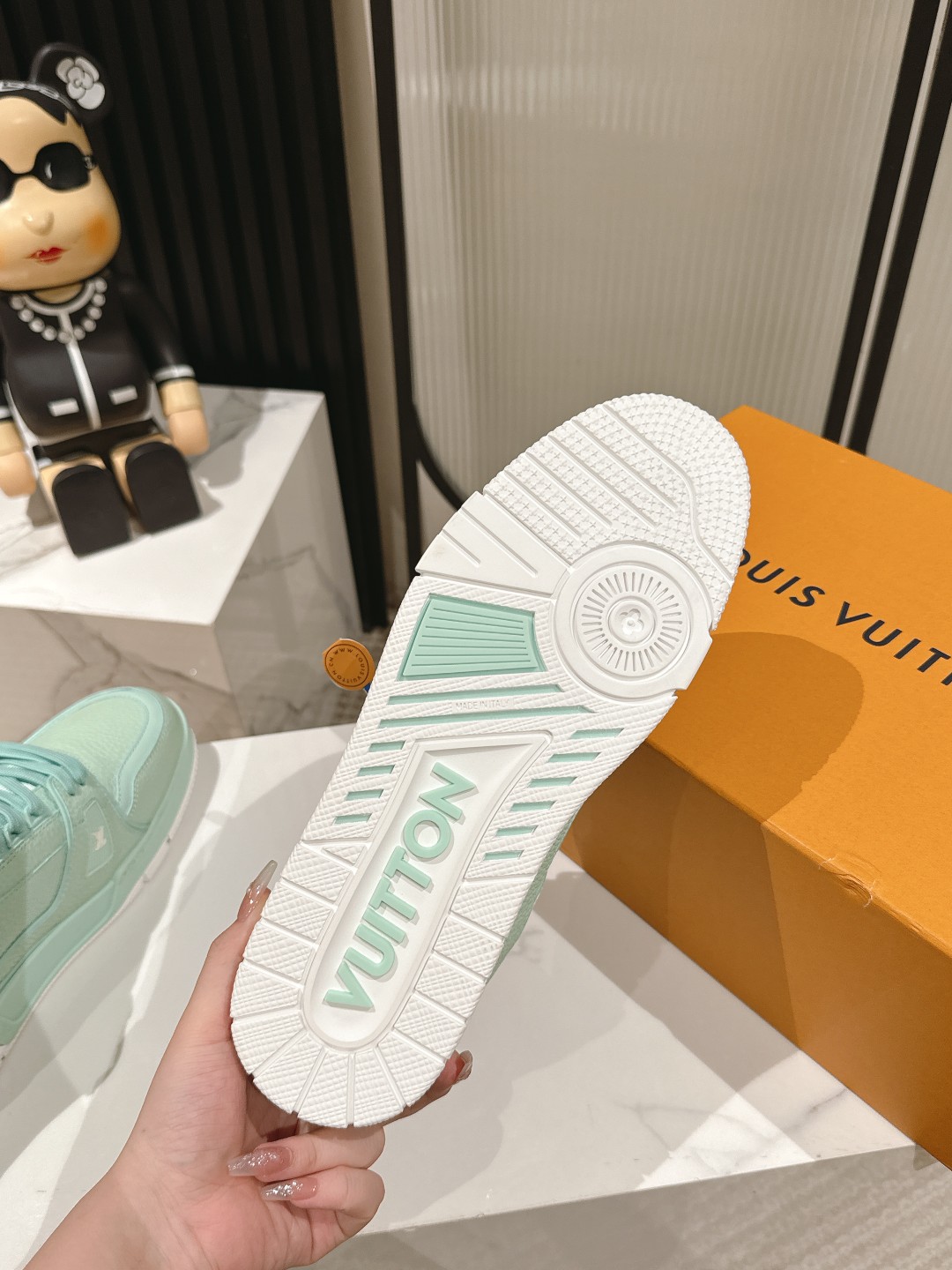 Louis Vuitton Male Board Shoes Mesh M-l