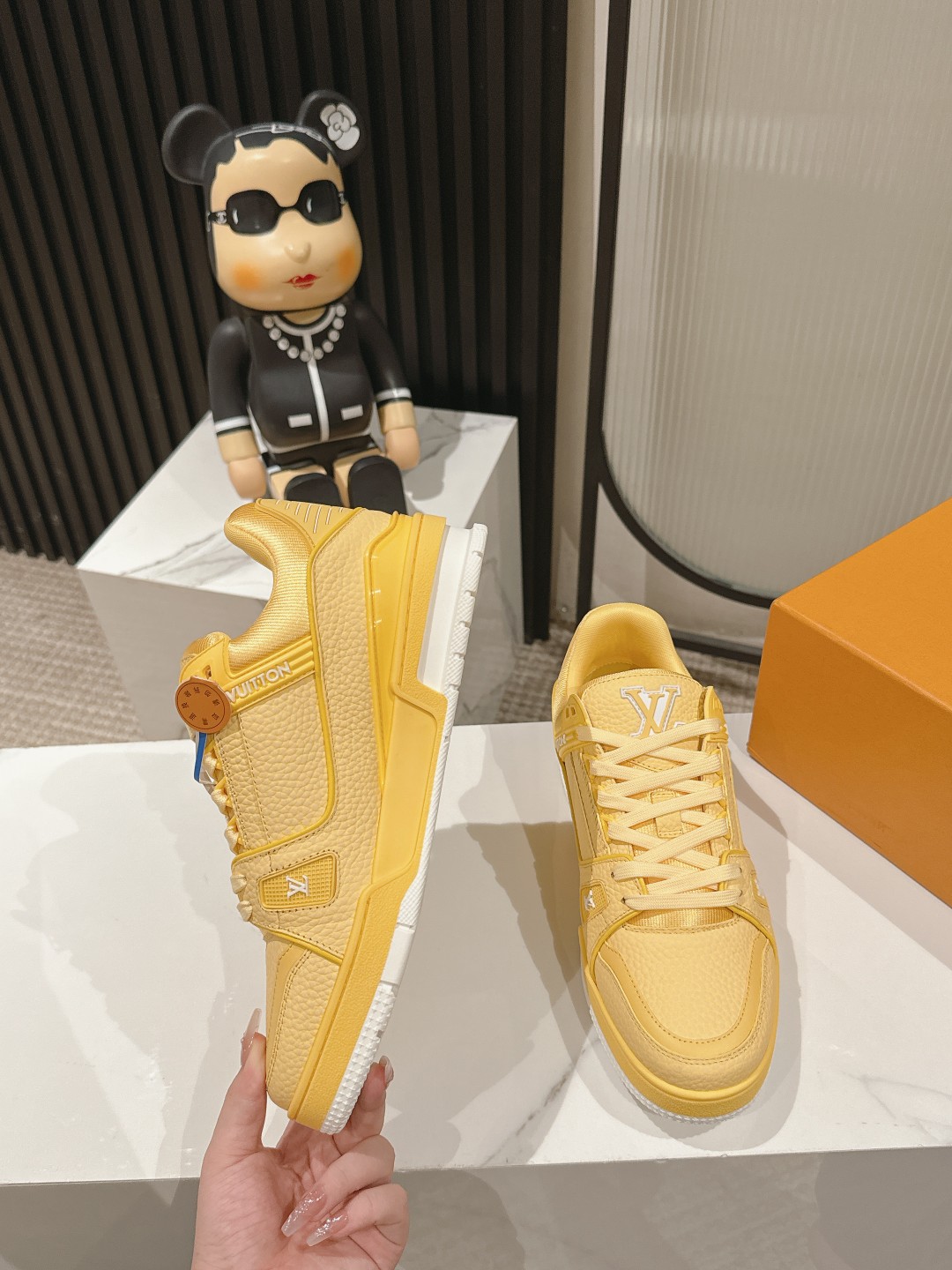 Louis Vuitton Male Board Shoes Mesh M-l