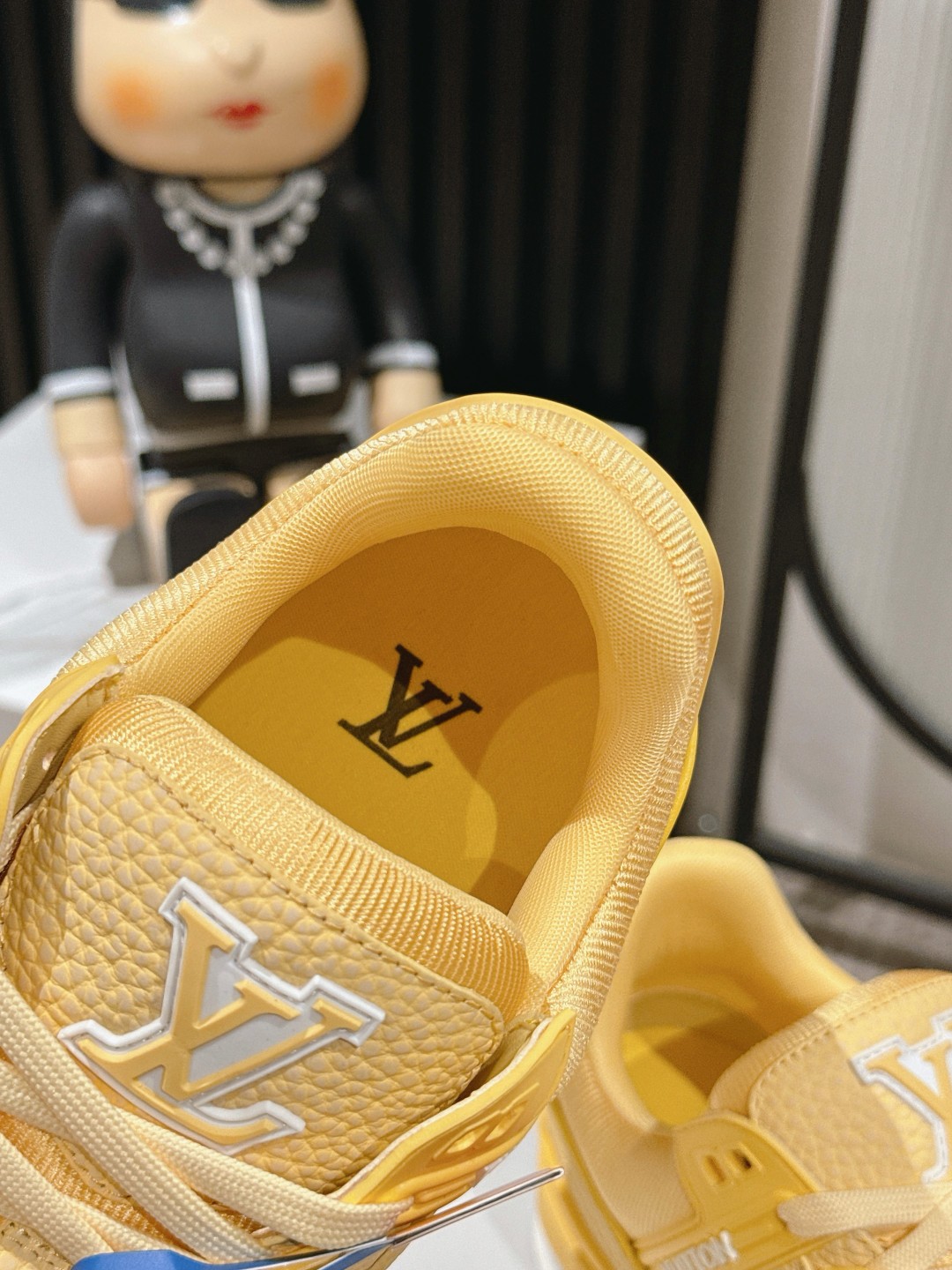 Louis Vuitton Male Board Shoes Mesh M-l