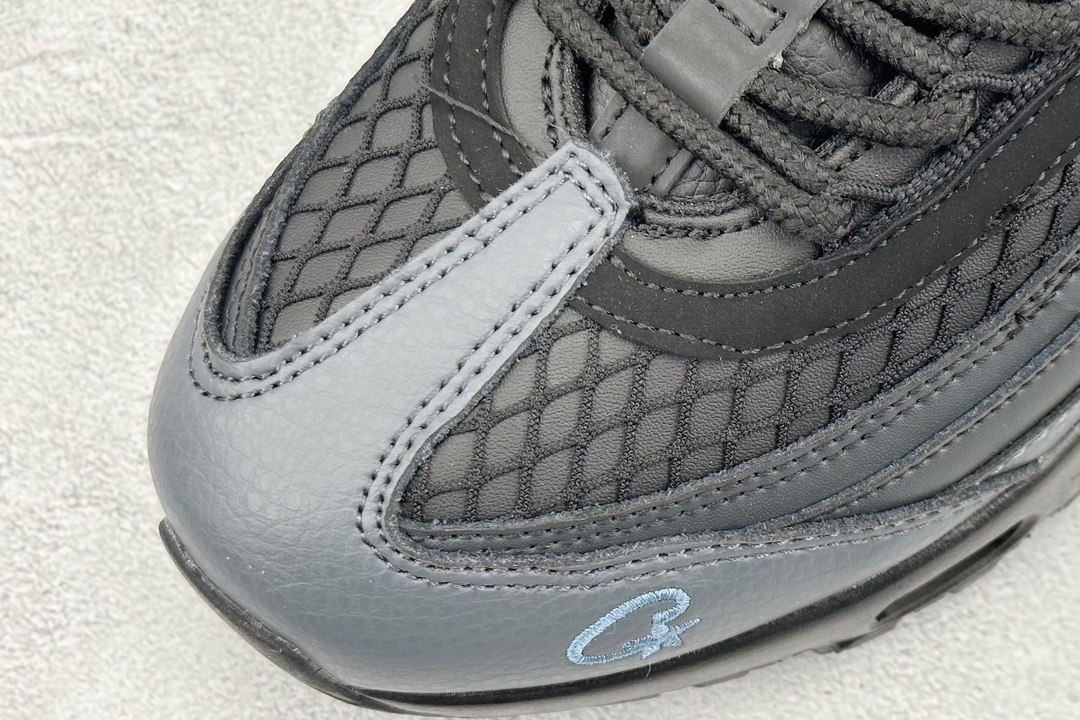 Nike Running Shoes M-l-s