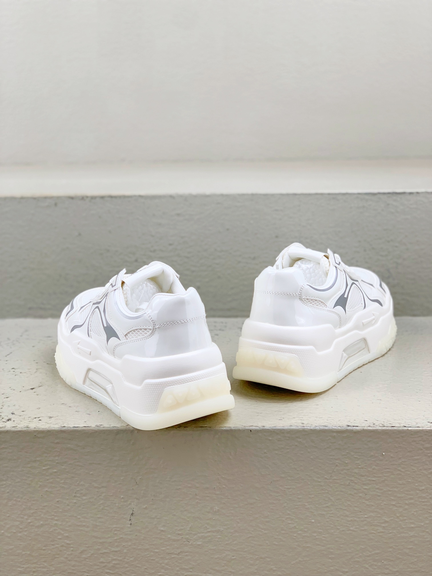 Nike Female Sneakers M-l