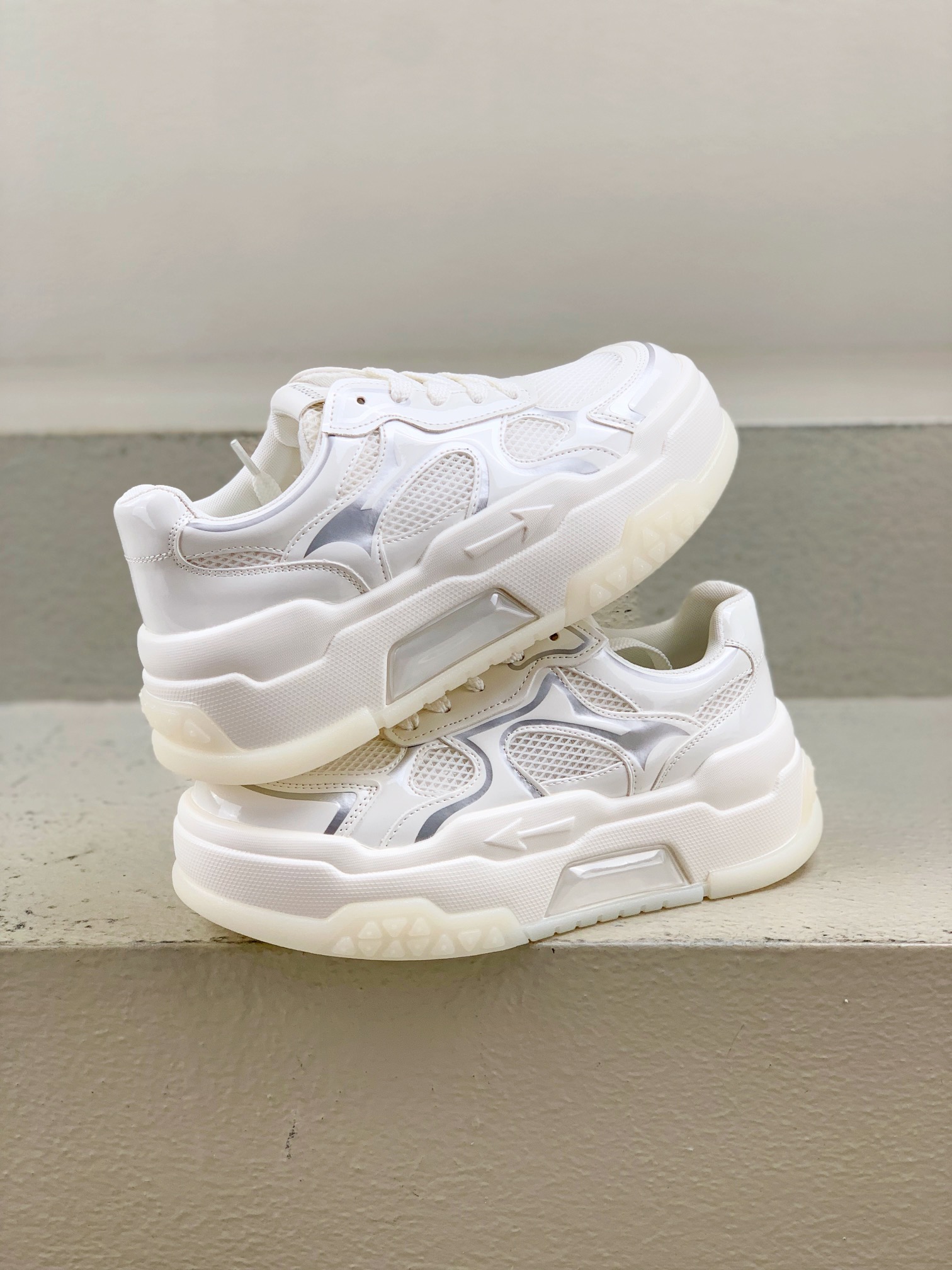 Nike Female Sneakers M-l