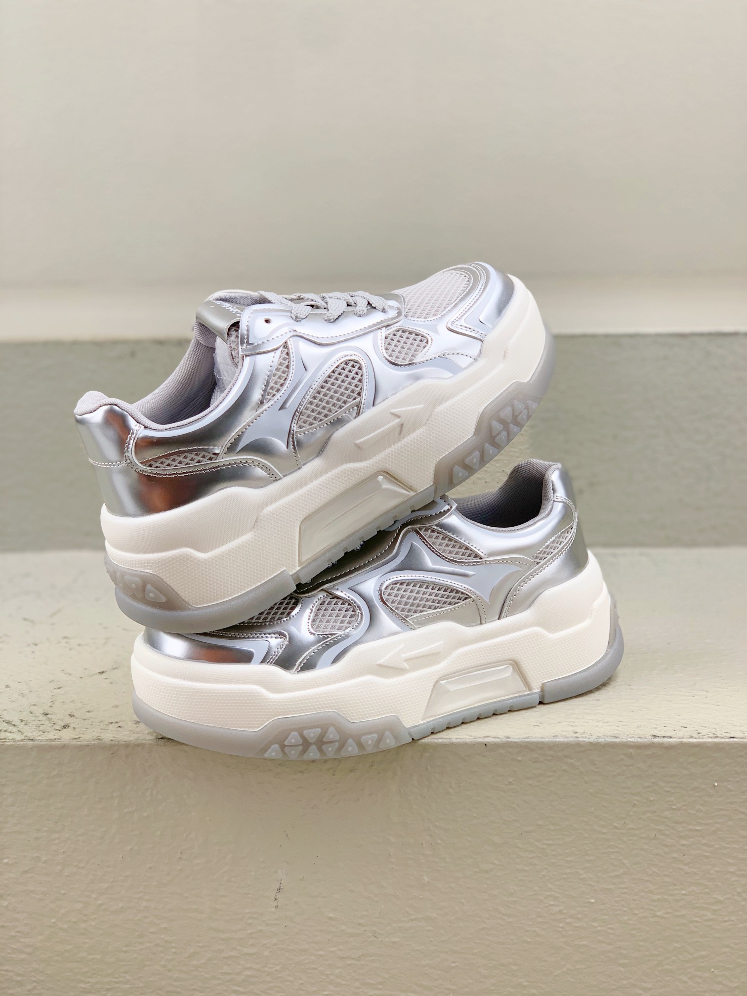 Nike Female Sneakers M-l