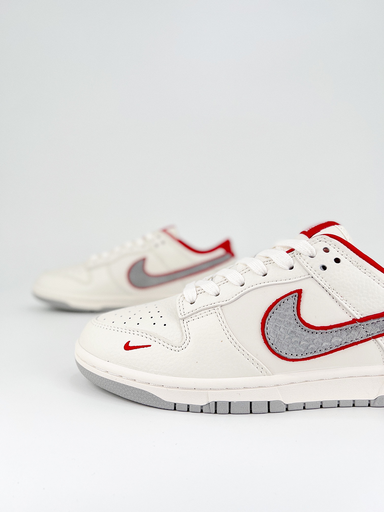 Nike Board Shoes M-l-s