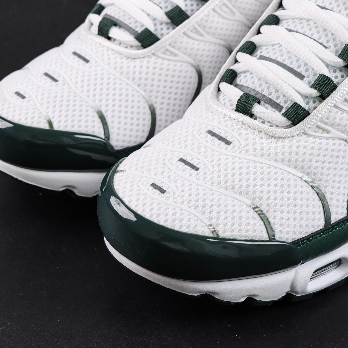 Basic Shoes White M-l-s