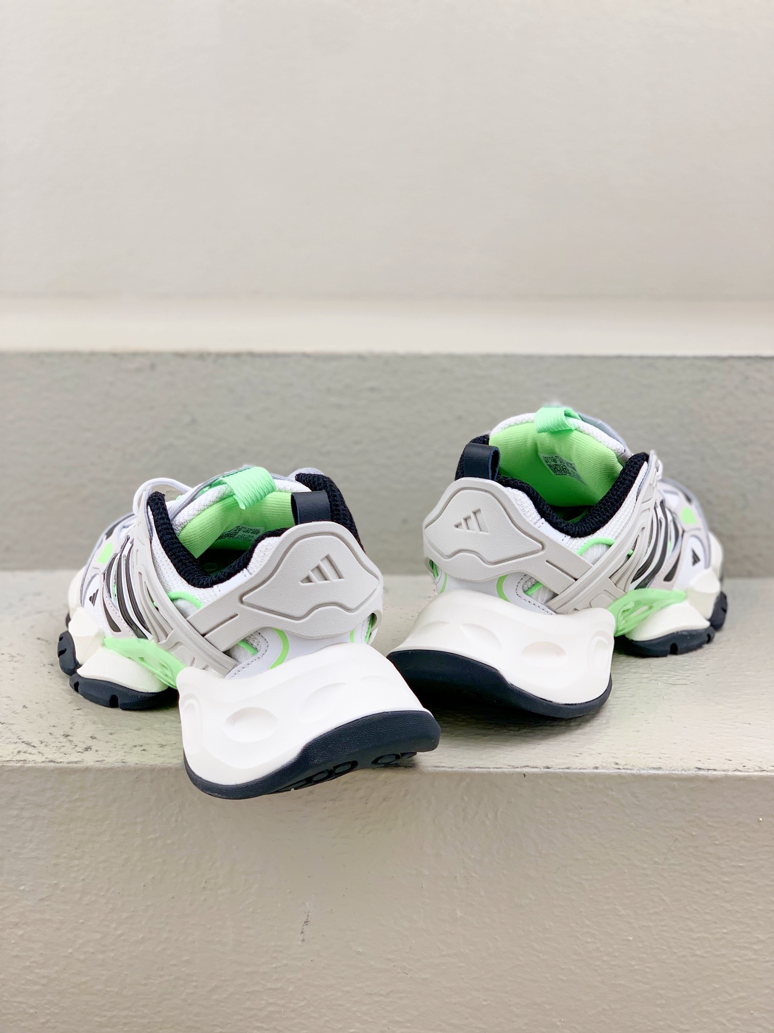 Adidas Balenciaga Calvin Klein Jordan Male Running Shoes Shock Absorbing M-l-s-xl