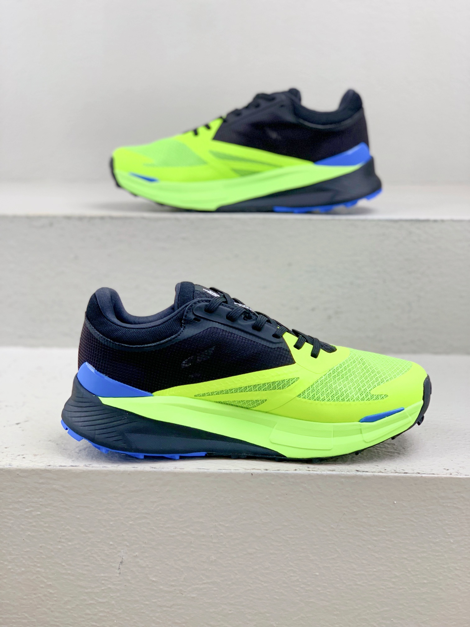 The North Face Male Running Shoes Breathable S
