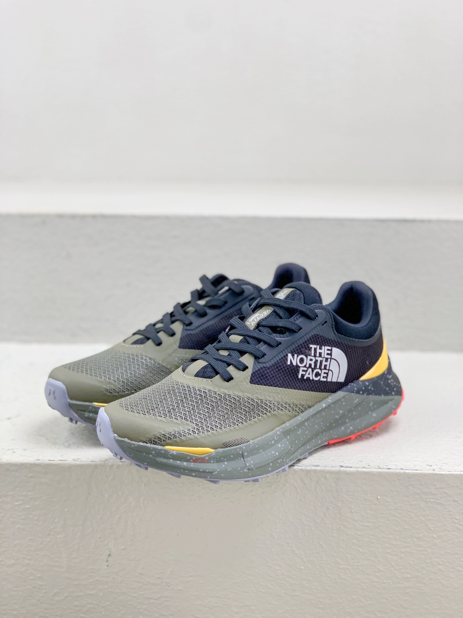 The North Face Male Running Shoes Breathable S