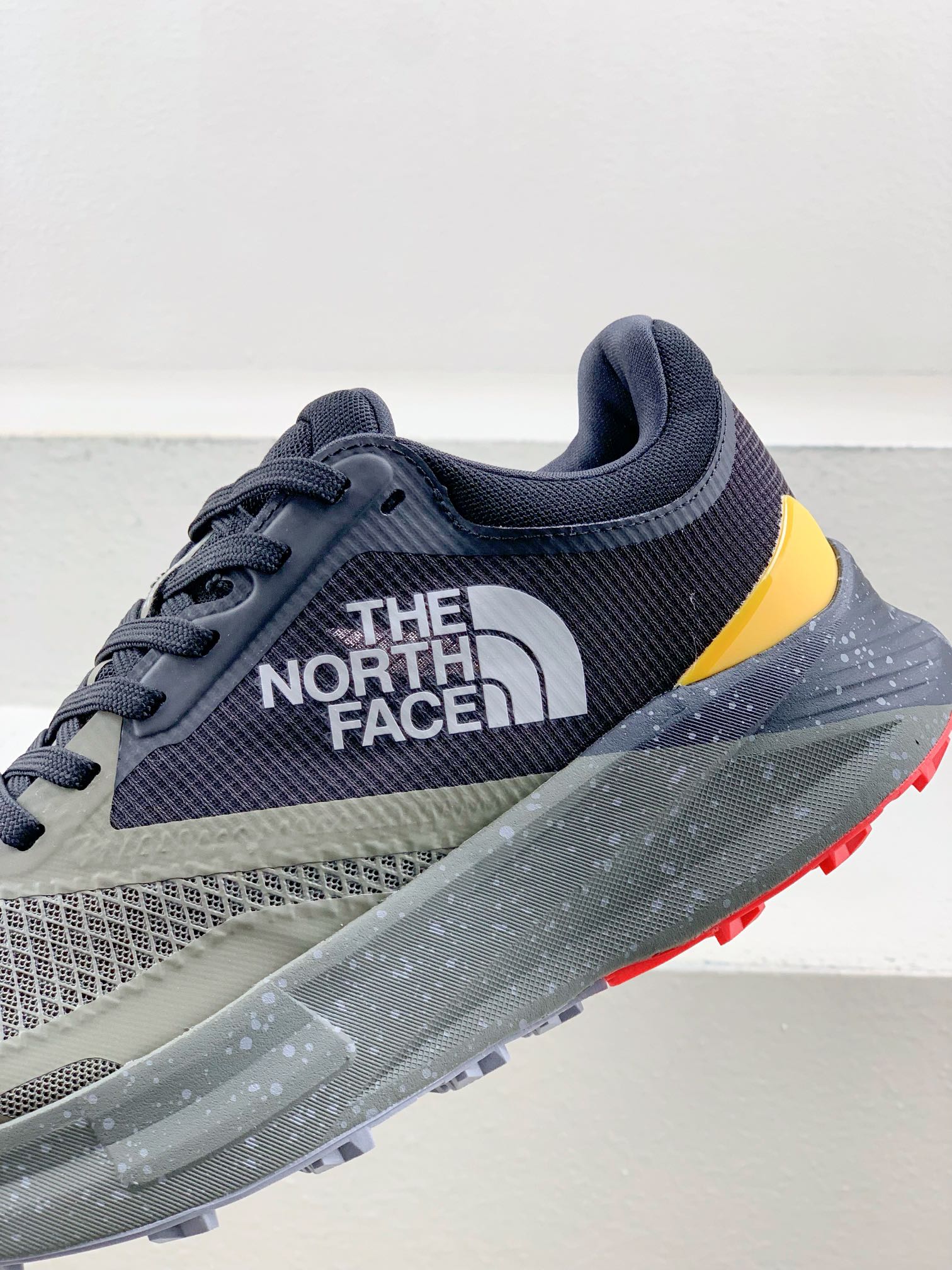 The North Face Male Running Shoes Breathable S