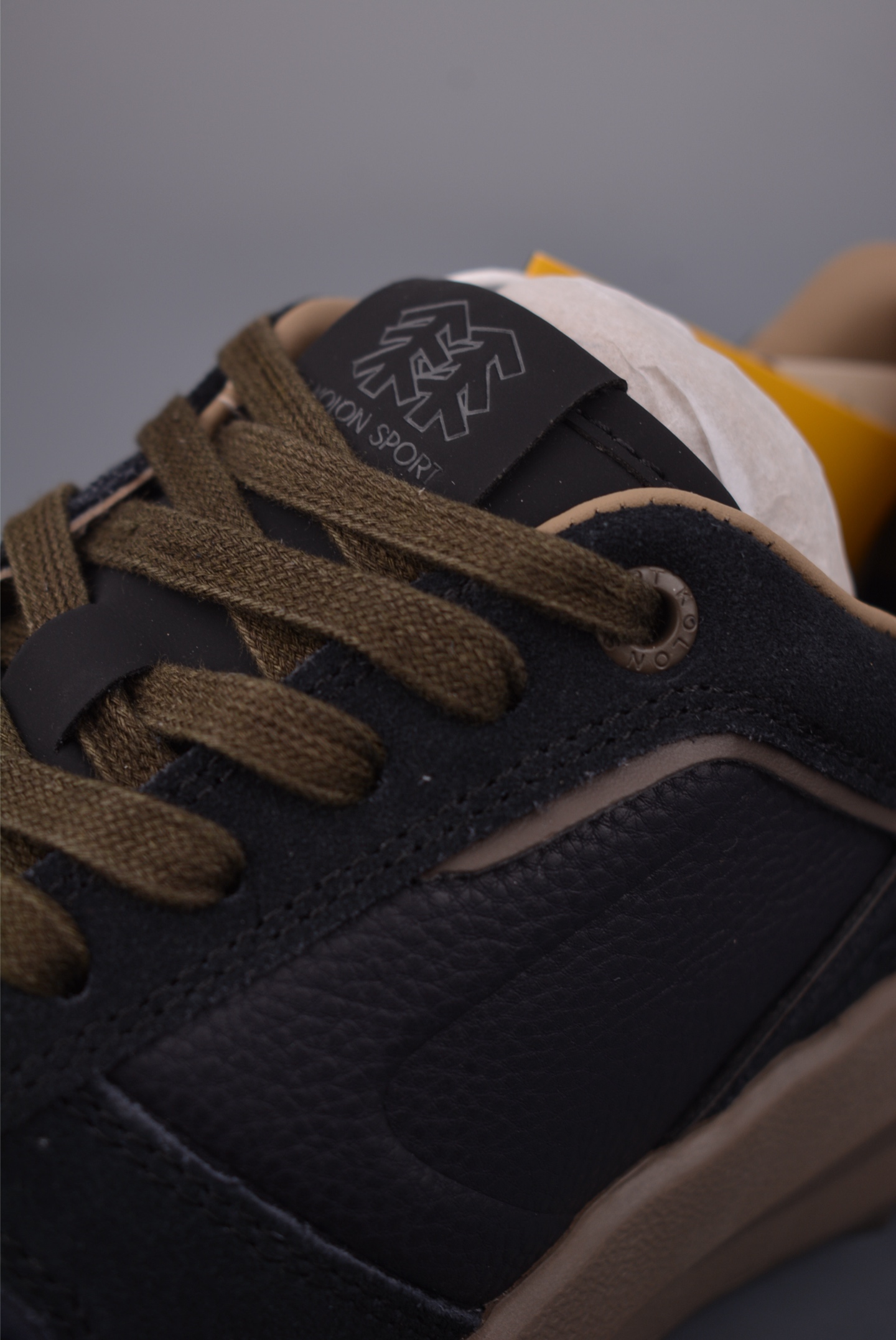 Basic Shoes Black Lightweight M-l