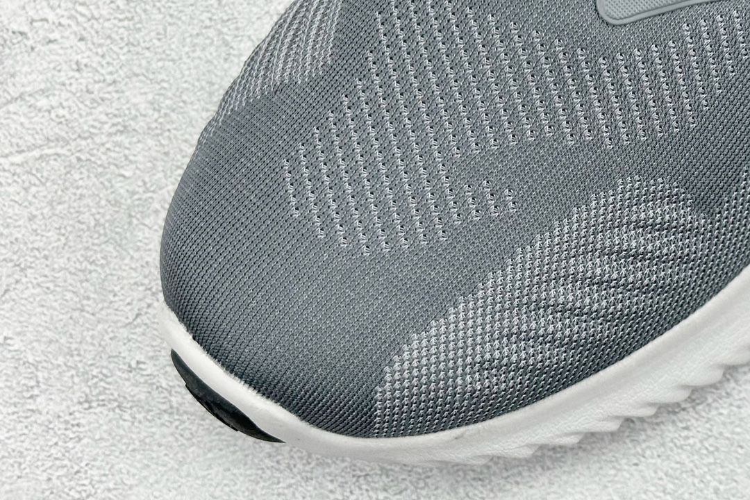 Basic Shoes M-l-s