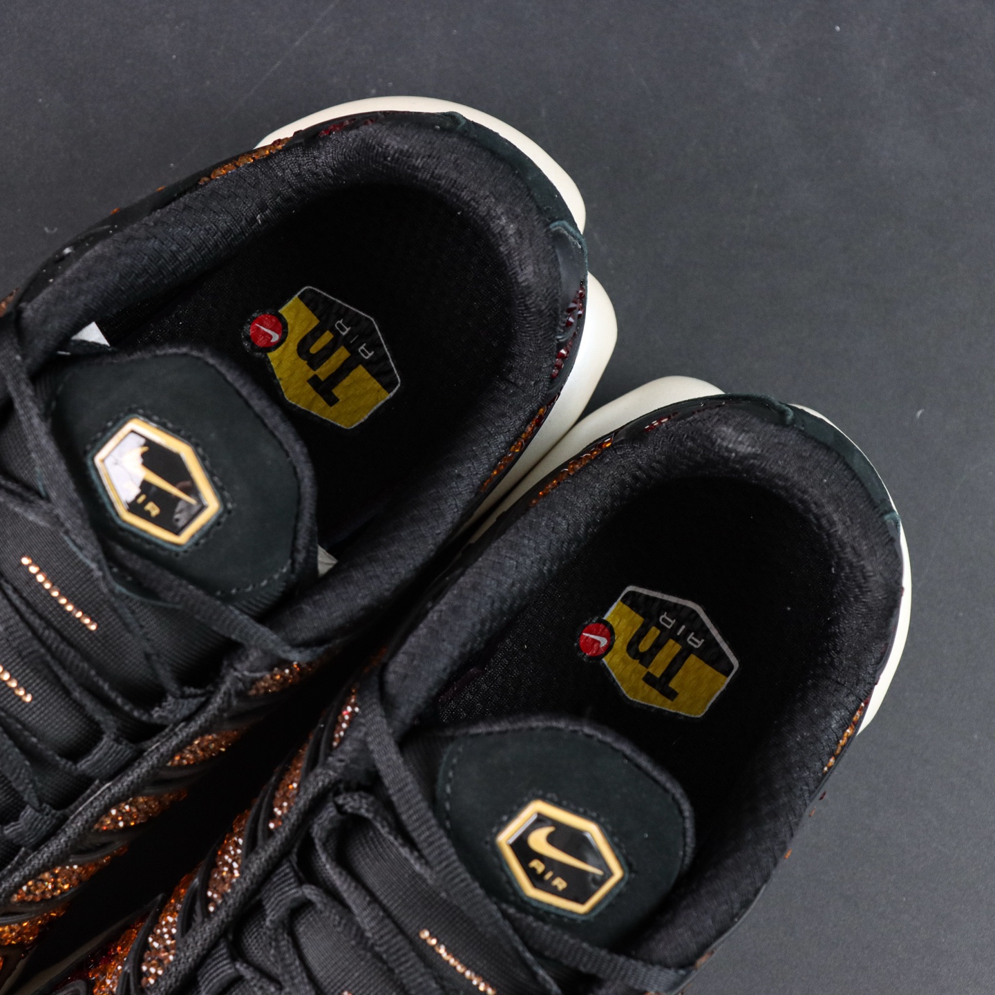 Basic Shoes M-l-s