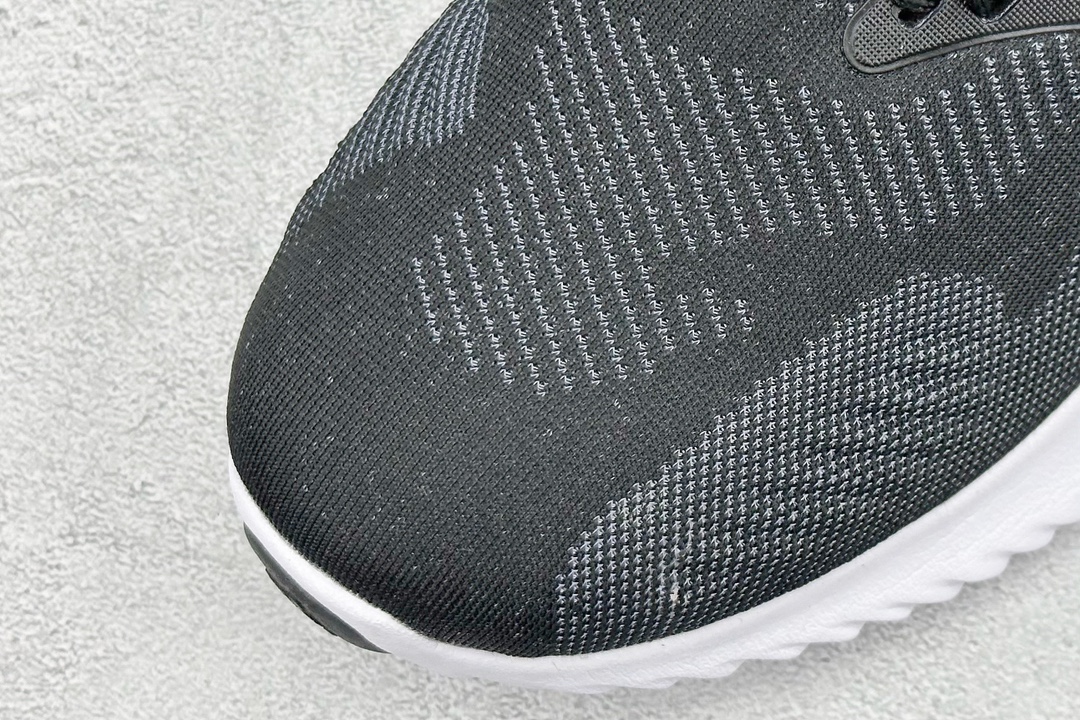 Basic Shoes M-l-s