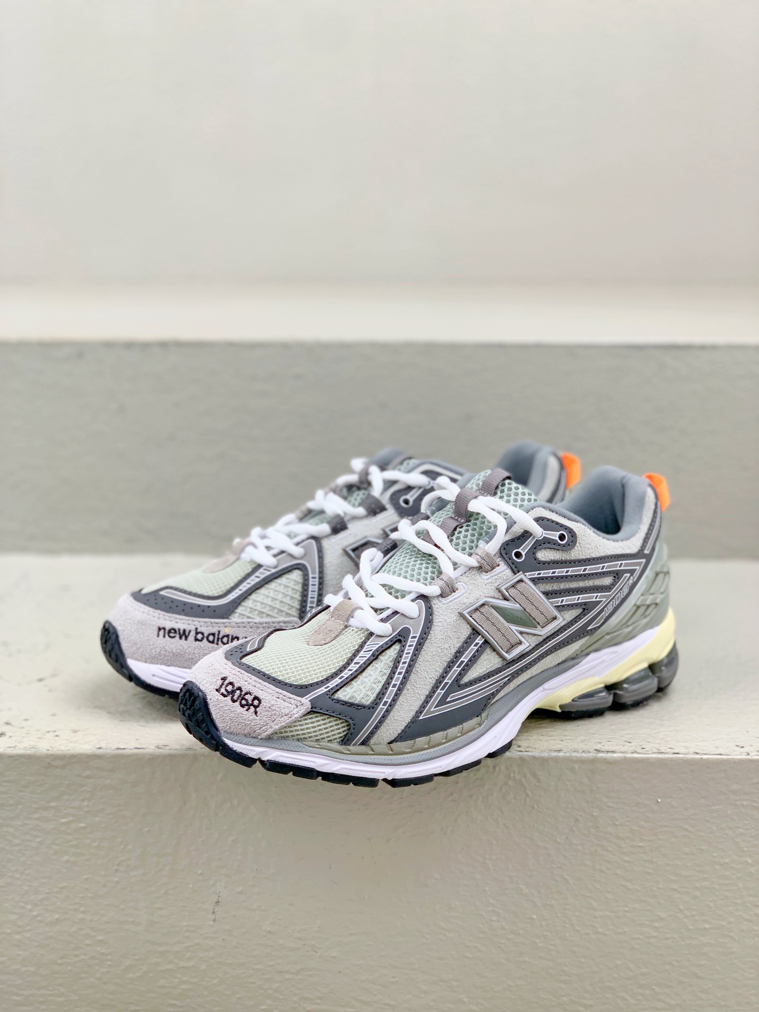 Calvin Klein New Balance Male Running Shoes Mesh Gray Shock Absorbing M-l-s