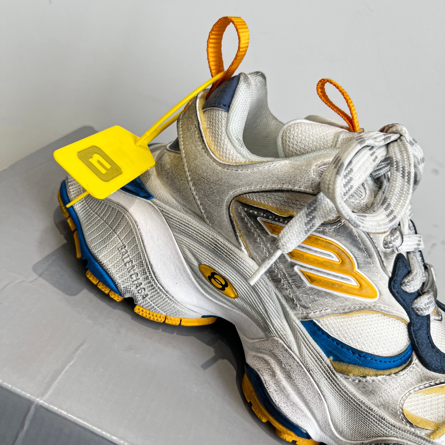 Balenciaga Basic Shoes M-l-s-xl