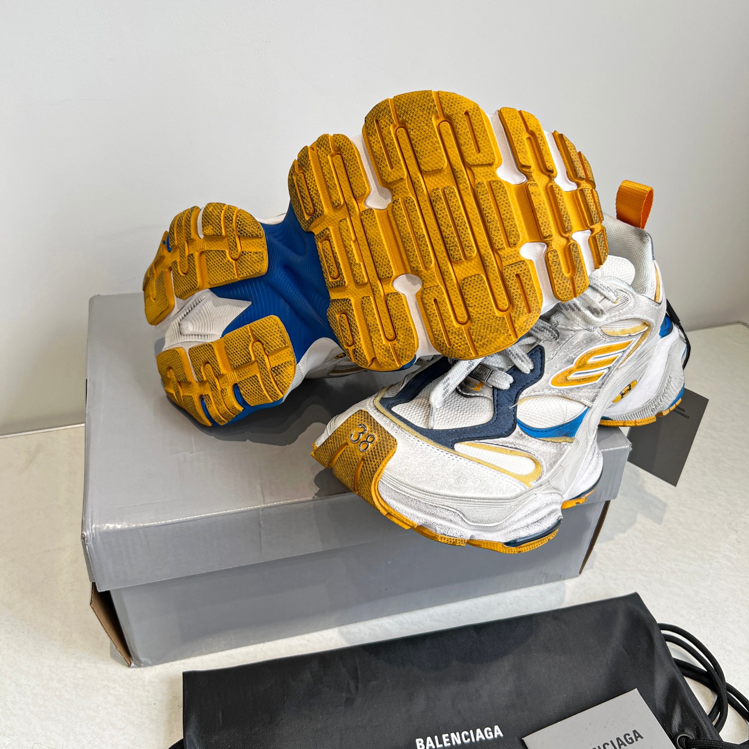 Balenciaga Basic Shoes M-l-s-xl