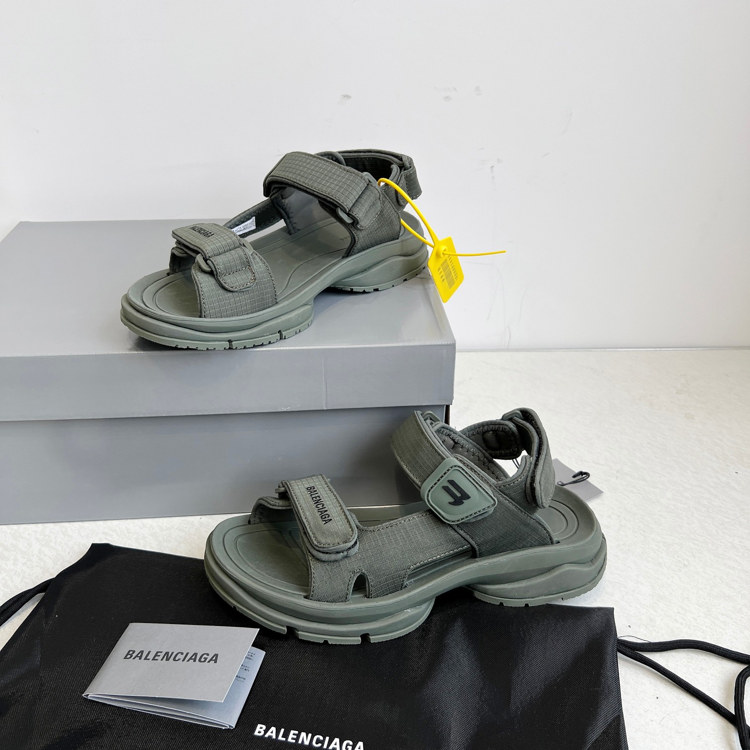 Balenciaga Sandals Mesh Breathable L-s-xl