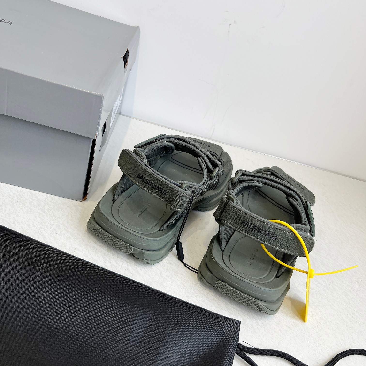 Balenciaga Sandals Mesh Breathable L-s-xl